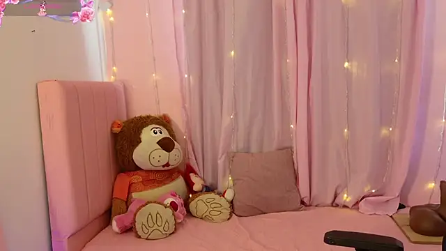 zoesullivan online show from April 2026 01:41:02 PM