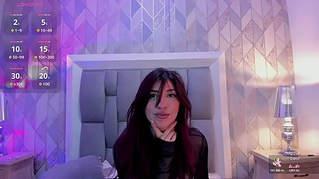Ginger Violetta  online show from June 2026 07:49:01 PM