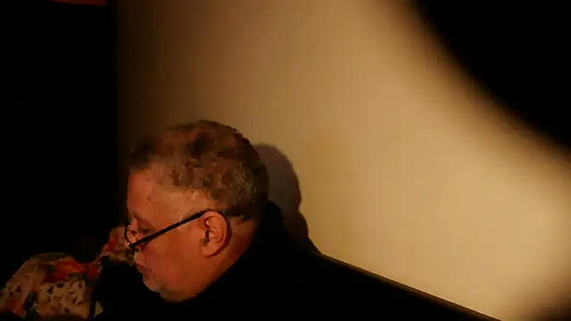 100Tauros online show from March 2025 07:16:02 PM