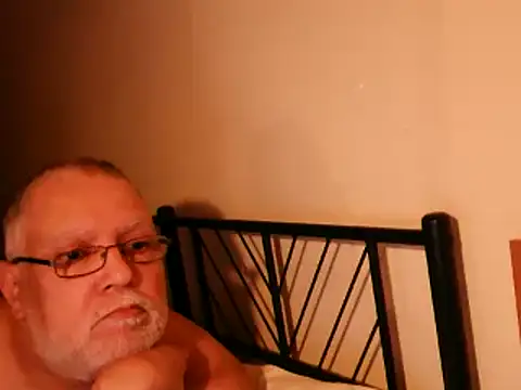 100Tauros online show from September 2025 09:59:02 PM