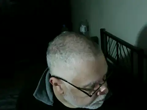 100Tauros online show from December 2025 04:25:02 PM