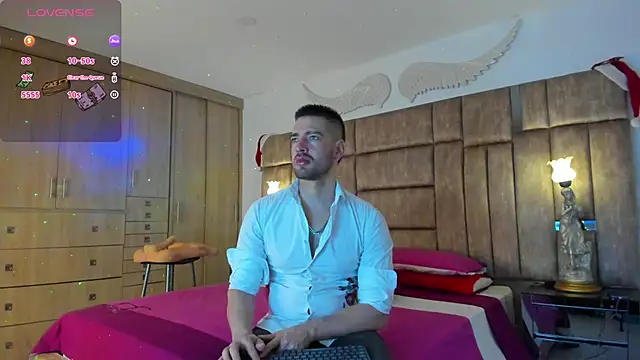 petterwilly1 online show from December 2024 01:11:02 PM