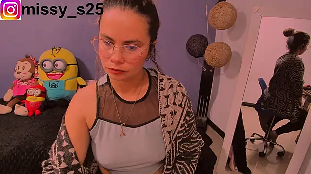 gigi stephans online show from September 2025 01:28:01 AM