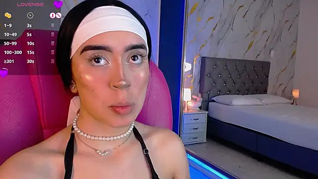 Snapshot of Julieta_De_Los_Angeles chatting on January 2025 06:31:02 AM Julieta De Los Angeles online show from January 2025 06:31:02 AM