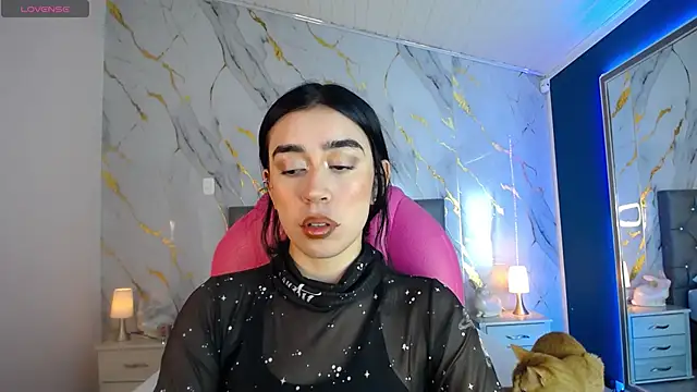 Snapshot of Julieta_De_Los_Angeles chatting on January 2025 03:48:02 AM Julieta De Los Angeles online show from January 2025 03:48:02 AM