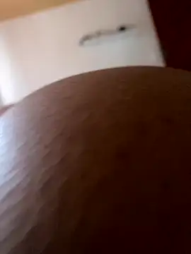 broklinguga online show from November 2025 05:07:01 PM