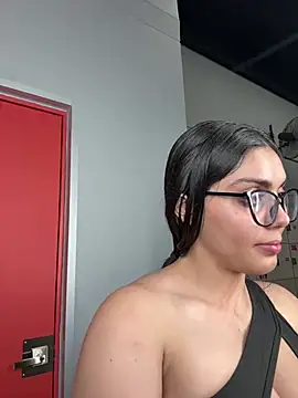 zui lu online show from March 2025 07:21:02 AM