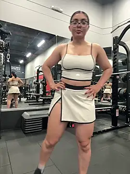 zui lu online show from March 2025 04:05:02 AM