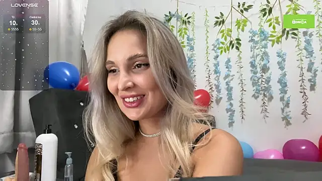 Snapshot of Isexxs chatting on February 2025 07:23:01 PM Isexxs online show from February 2025 07:23:01 PM