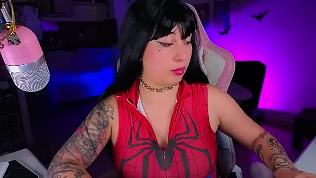 FernandaOrtegaaa online show from November 2025 02:00:02 AM