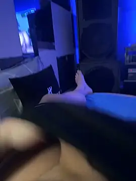 MatthewEmme online show from December 2025 12:17:01 AM