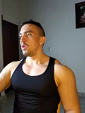 jhay-crux online show from November 2025 10:10:01 PM