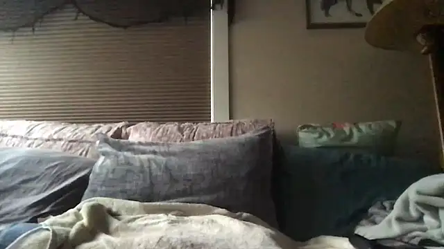 cliveokanagan24 online show from October 2025 03:12:01 PM