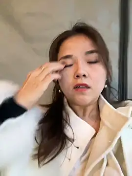 Efangfang online show from December 2024 09:50:02 AM