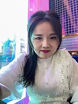 Efangfang online show from January 2025 06:28:02 AM