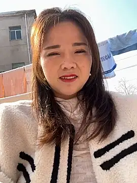 Efangfang online show from January 2025 03:16:01 AM