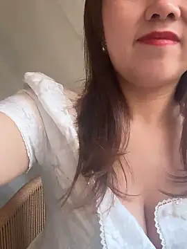 Efangfang online show from February 2025 09:22:02 AM