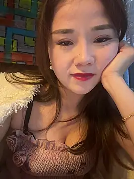 Efangfang online show from March 2025 05:14:02 AM