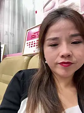 Efangfang online show from March 2025 01:12:01 PM