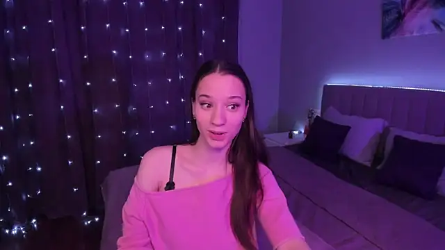 Snapshot of StaceySunny chatting on December 2024 10:57:02 PM StaceySunny online show from December 2024 10:57:02 PM