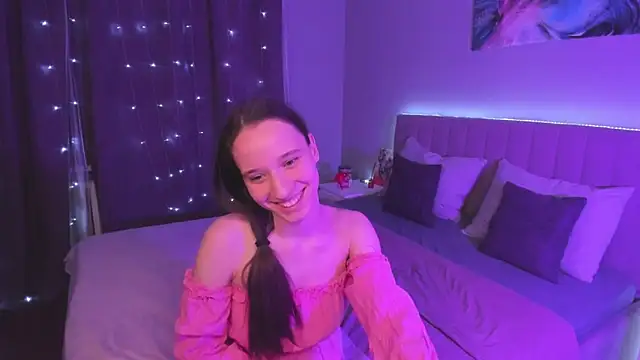 Snapshot of StaceySunny chatting on February 2025 02:37:01 PM StaceySunny online show from February 2025 02:37:01 PM