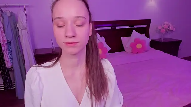 Snapshot of StaceySunny chatting on January 2026 07:45:01 PM StaceySunny online show from January 2026 07:45:01 PM