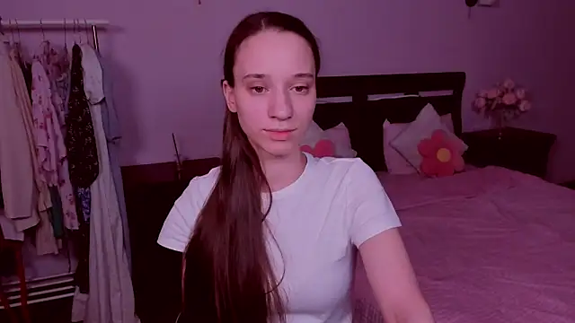 Snapshot of StaceySunny chatting on February 2026 05:07:02 PM StaceySunny online show from February 2026 05:07:02 PM