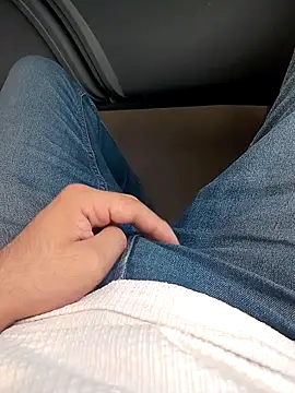 HornyBoy  2004 online show from September 2025 06:46:01 AM