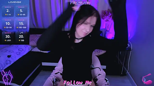 Snapshot of Lia_xxGirl chatting on January 2025 02:51:02 AM Lia xxGirl online show from January 2025 02:51:02 AM