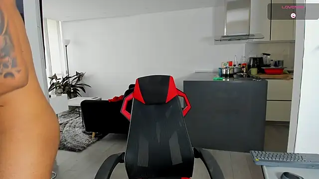 TROYWESLY- online show from October 2025 04:59:02 PM