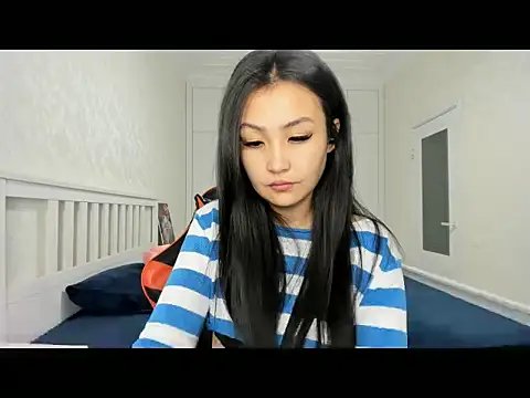 Missykitty01 online show from October 2025 12:10:02 AM