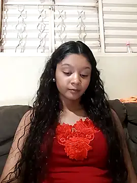 Snapshot of heleny901 chatting on February 2025 10:04:02 PM heleny901 online show from February 2025 10:04:02 PM