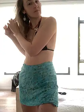 Littlelolo60 online show from January 2026 06:42:02 PM