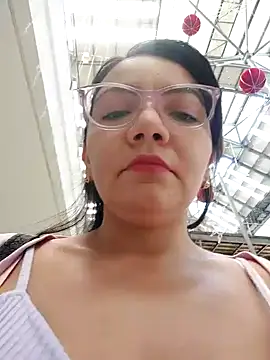 room 24funn online show from January 2025 08:00:01 PM