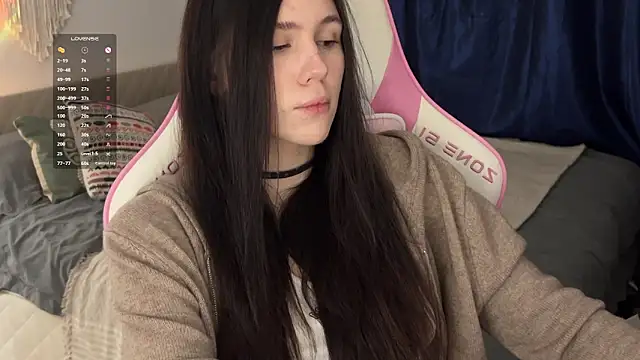 Snapshot of jennetdoll chatting on March 2025 06:00:02 PM jennetdoll online show from March 2025 06:00:02 PM