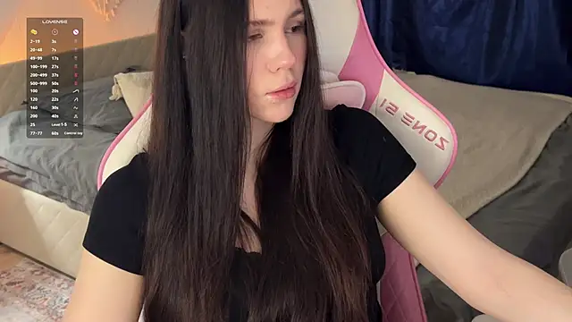 Snapshot of jennetdoll chatting on March 2025 04:14:02 PM jennetdoll online show from March 2025 04:14:02 PM