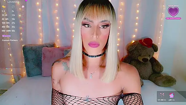 AlanaBekeer online show from September 2025 08:53:01 PM