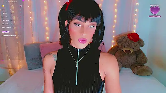 AlanaBekeer online show from October 2025 10:43:02 PM