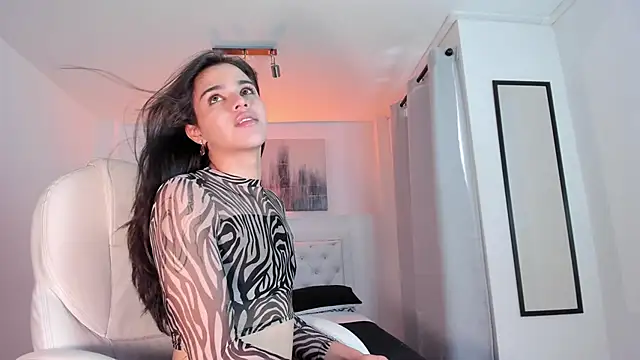 NoahCasstro online show from January 2025 07:55:01 PM