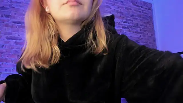 Snapshot of Sweet_Namii chatting on January 2025 09:29:01 AM Sweet Namii online show from January 2025 09:29:01 AM