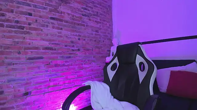 Snapshot of Sweet_Namii chatting on March 2025 02:59:02 AM Sweet Namii online show from March 2025 02:59:02 AM