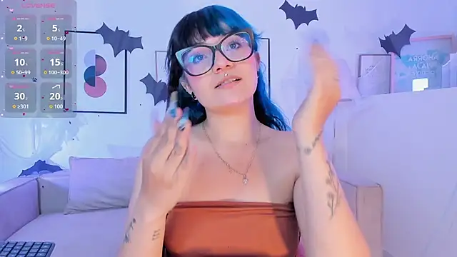 Snapshot of Sweet_Namii chatting on November 2025 07:58:02 PM Sweet Namii online show from November 2025 07:58:02 PM