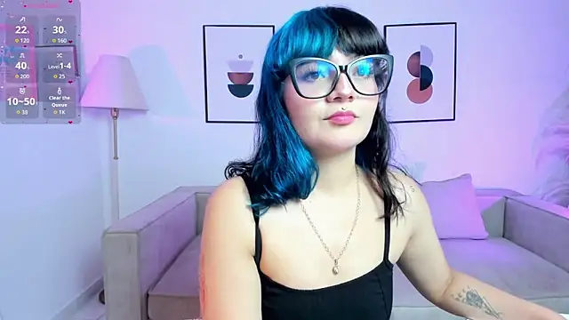 Snapshot of Sweet_Namii chatting on November 2025 08:27:02 PM Sweet Namii online show from November 2025 08:27:02 PM