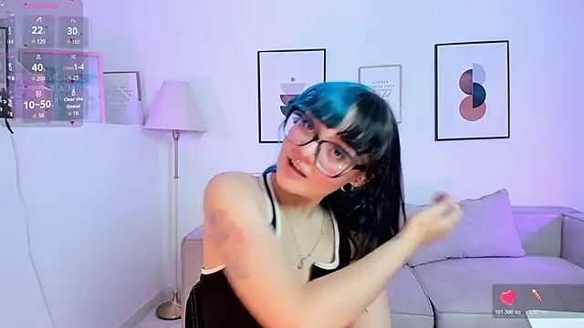 Snapshot of Sweet_Namii chatting on November 2025 08:36:02 PM Sweet Namii online show from November 2025 08:36:02 PM