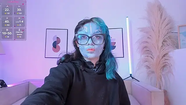 Snapshot of Sweet_Namii chatting on November 2025 07:48:02 PM Sweet Namii online show from November 2025 07:48:02 PM