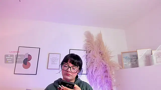 Sweet Namii online show from February 2026 02:22:02 PM