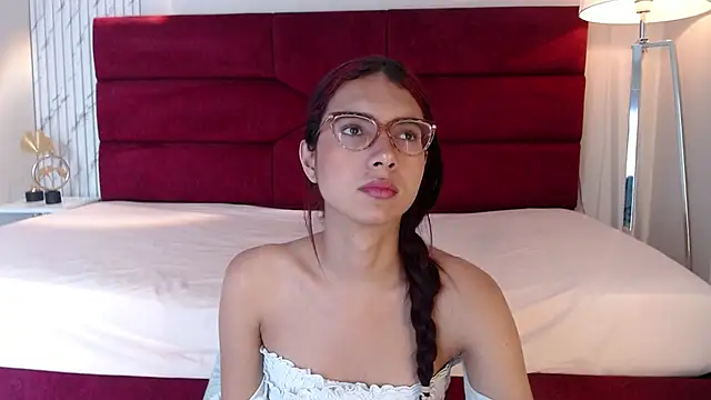 sara saenz99 online show from February 2025 07:32:02 PM