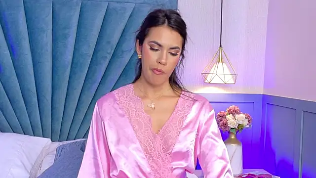 Snapshot of Camille_Torres chatting on January 2025 09:50:01 PM Camille Torres online show from January 2025 09:50:01 PM