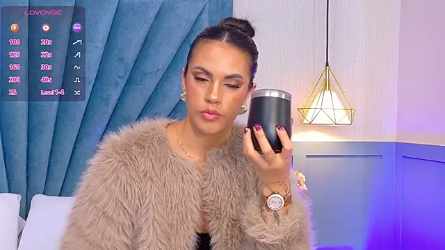 Snapshot of Camille_Torres chatting on February 2025 04:03:02 PM Camille Torres online show from February 2025 04:03:02 PM