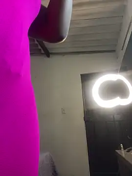 Scarlett 811 online show from February 2026 08:18:02 PM